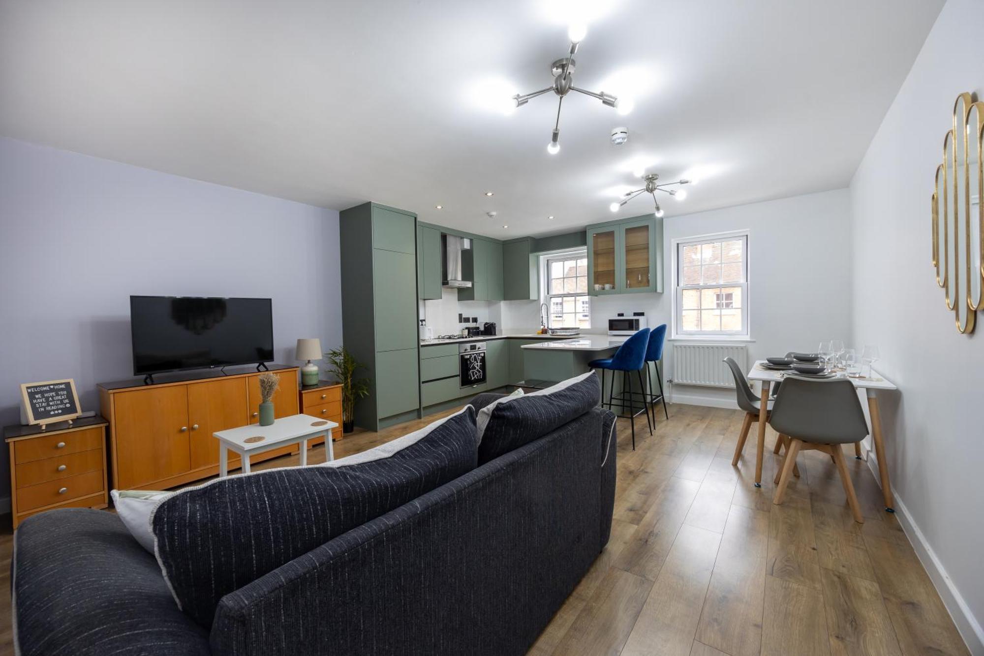 Apartament Stunning 3Br, Free Parking, Near Town Center, Long Term Discoun Reading Zewnętrze zdjęcie