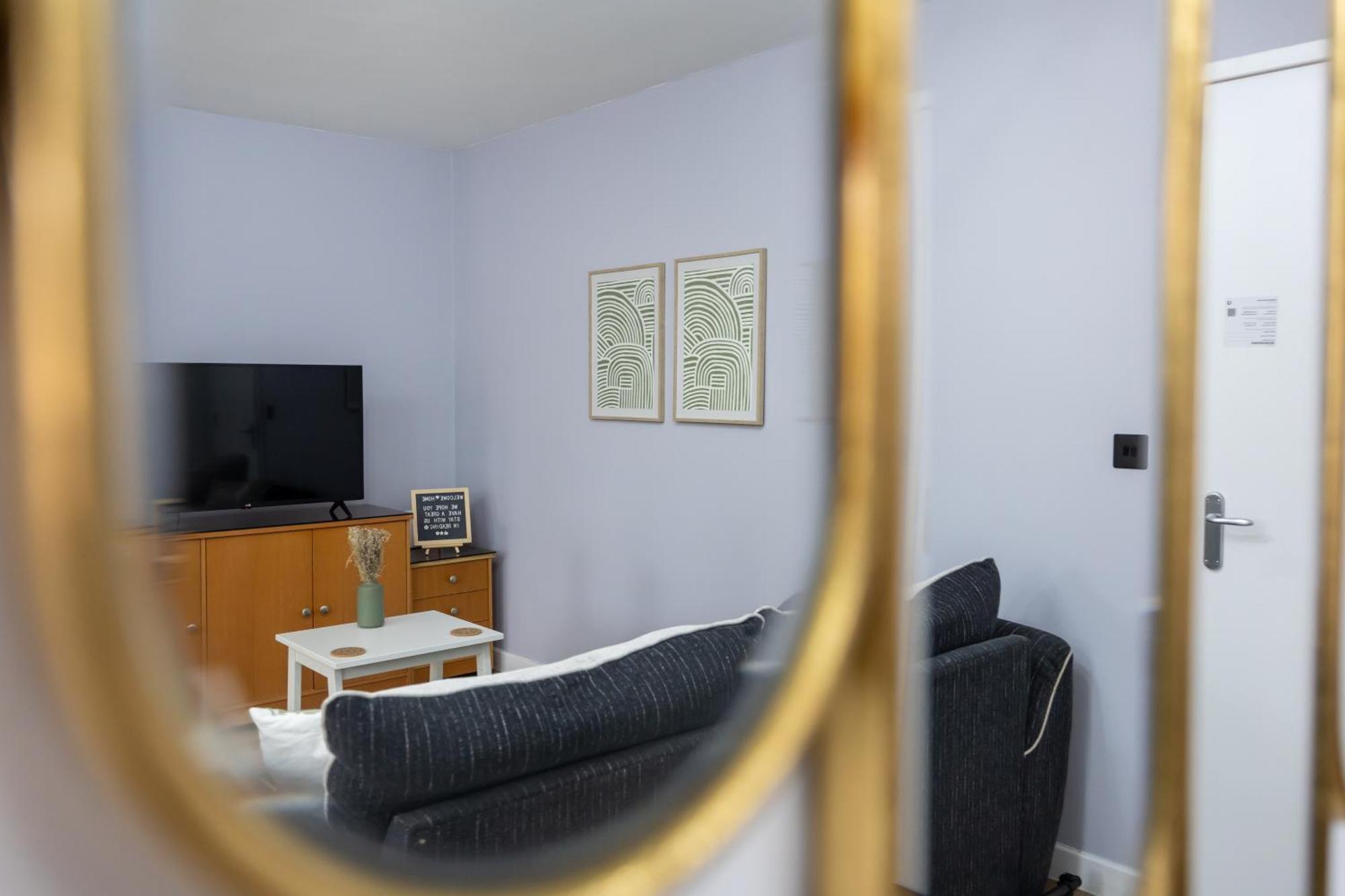 Apartament Stunning 3Br, Free Parking, Near Town Center, Long Term Discoun Reading Zewnętrze zdjęcie