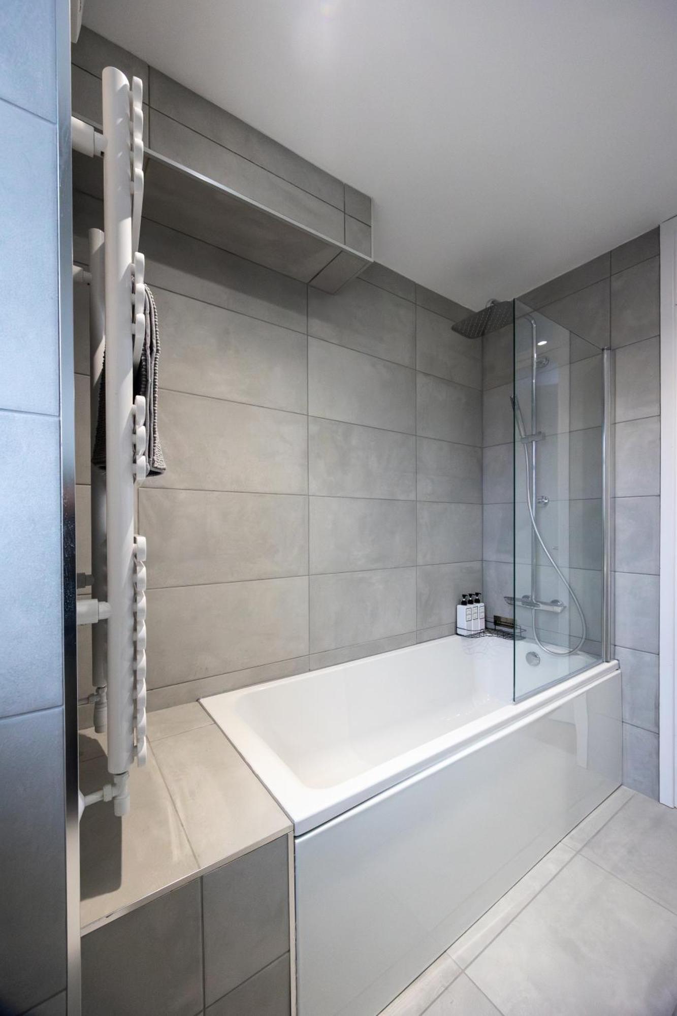 Apartament Stunning 3Br, Free Parking, Near Town Center, Long Term Discoun Reading Zewnętrze zdjęcie