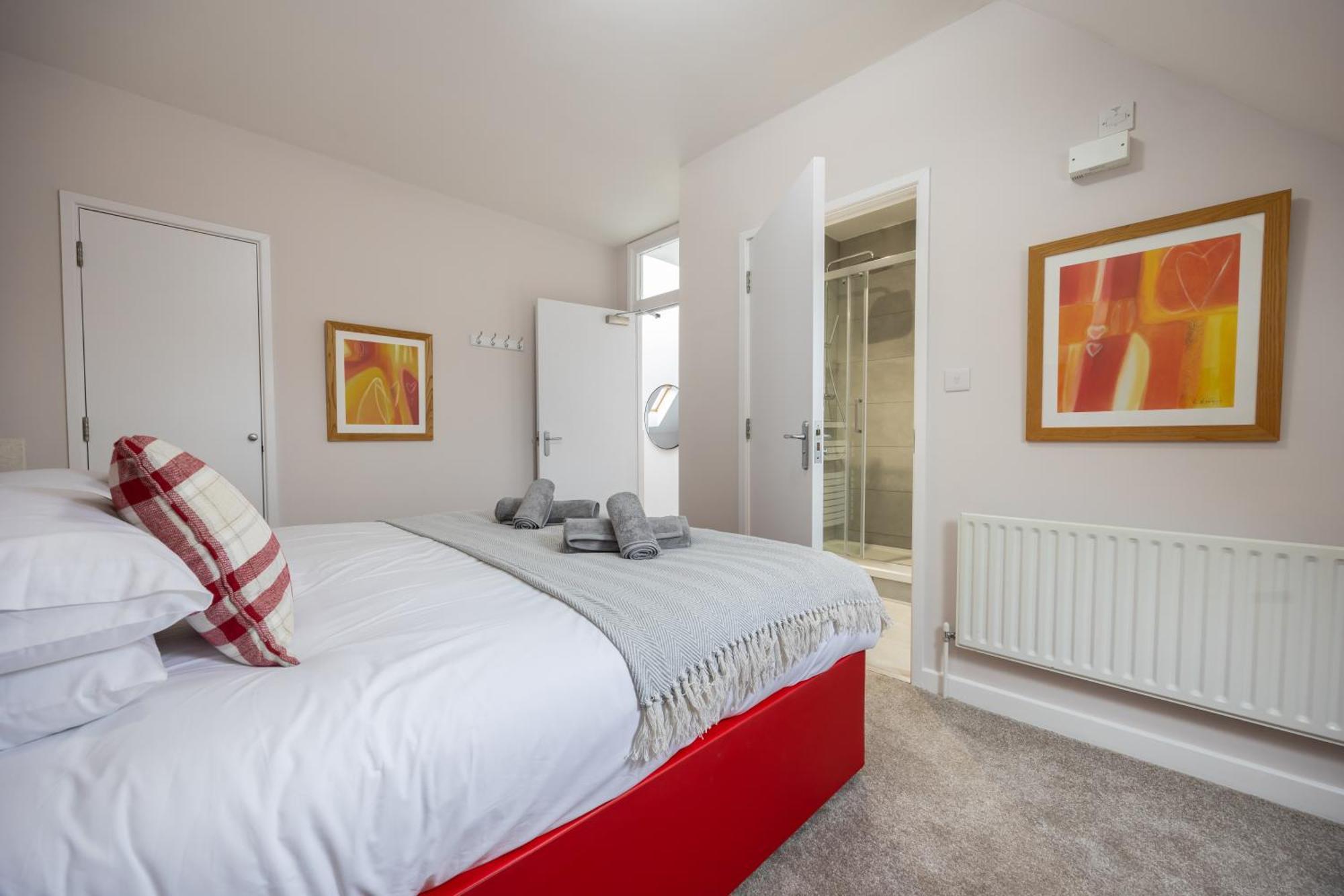 Apartament Stunning 3Br, Free Parking, Near Town Center, Long Term Discoun Reading Zewnętrze zdjęcie